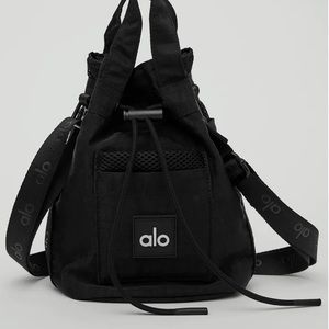 Alo Utility Cross Body Bucket Bag